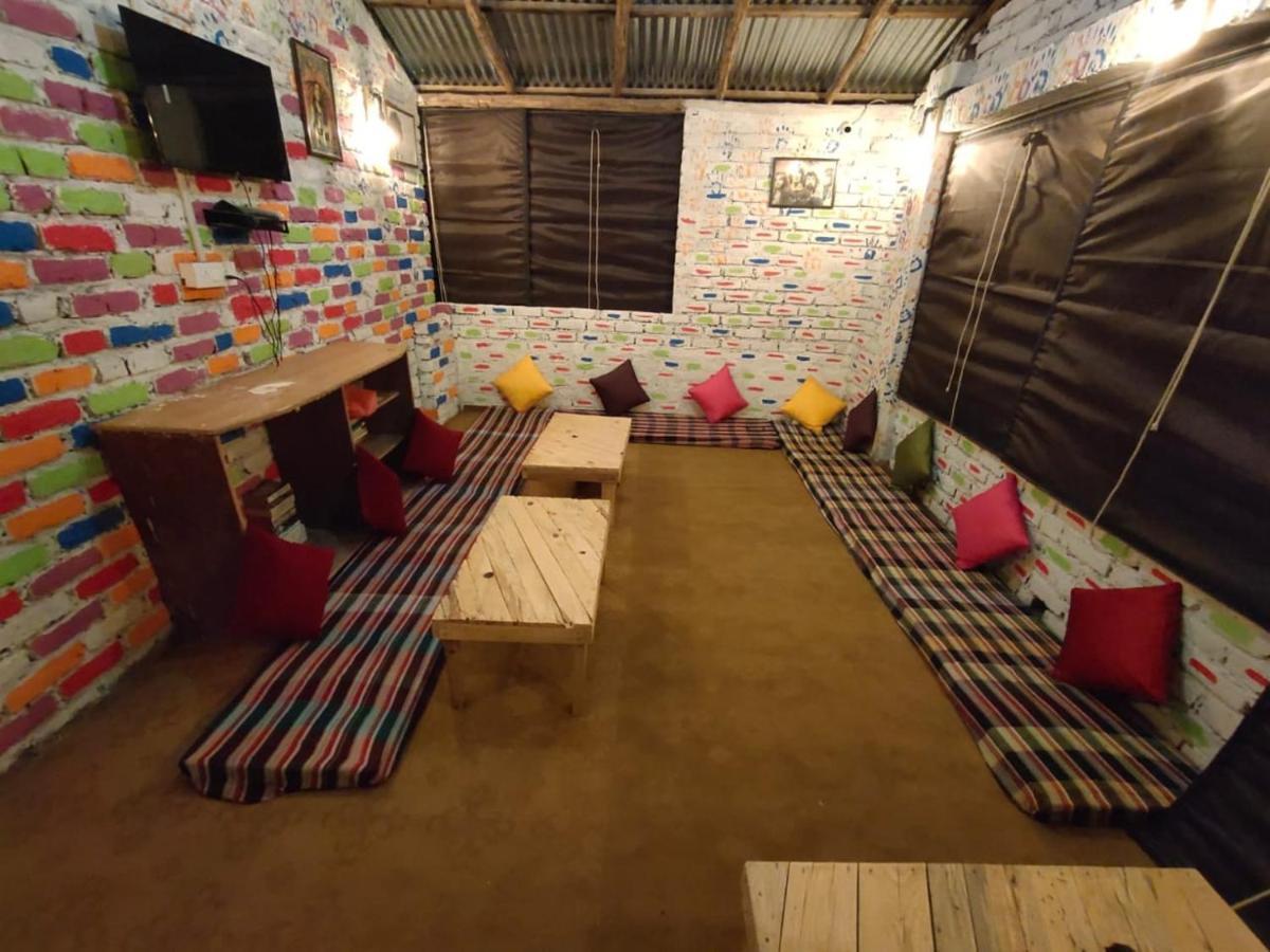 La Siesta India Manali Hostel Exterior photo